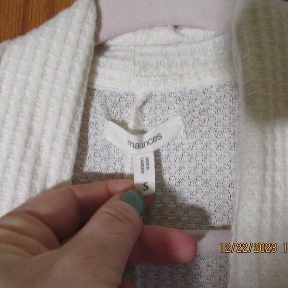 Maurices White Waffle-Knit Boyfriend Cardigan – Size Small - Picture 4 of 5